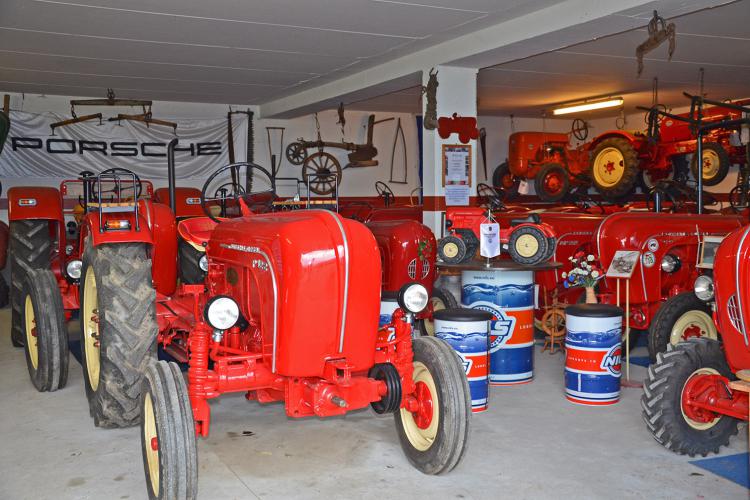 Museo del trattore privato a Caines